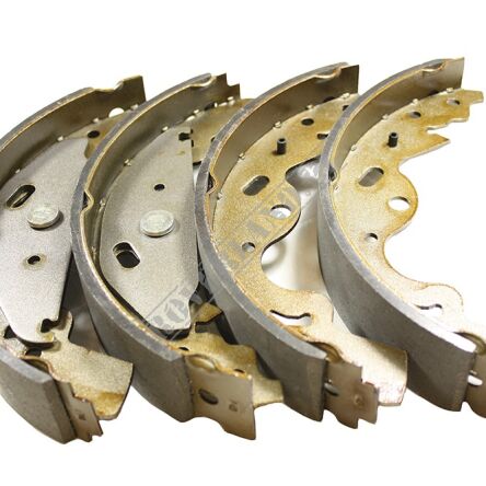 Szczęki hamulcowe LR Freelander 2001-2006 - SFS000030